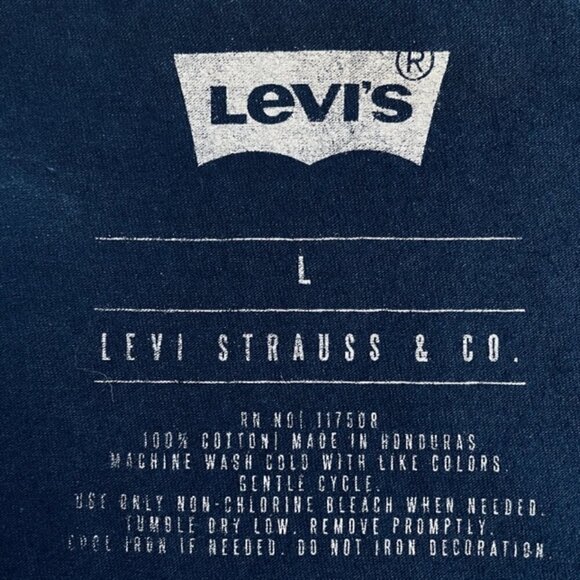 LEVI'S Graphic Logo Short Sleeve T-Shirt - Size Large - Picture 4 of 4